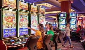 Giao diện trò chơi sportsbook và slot online thân thiện trên mobile của j88vip2